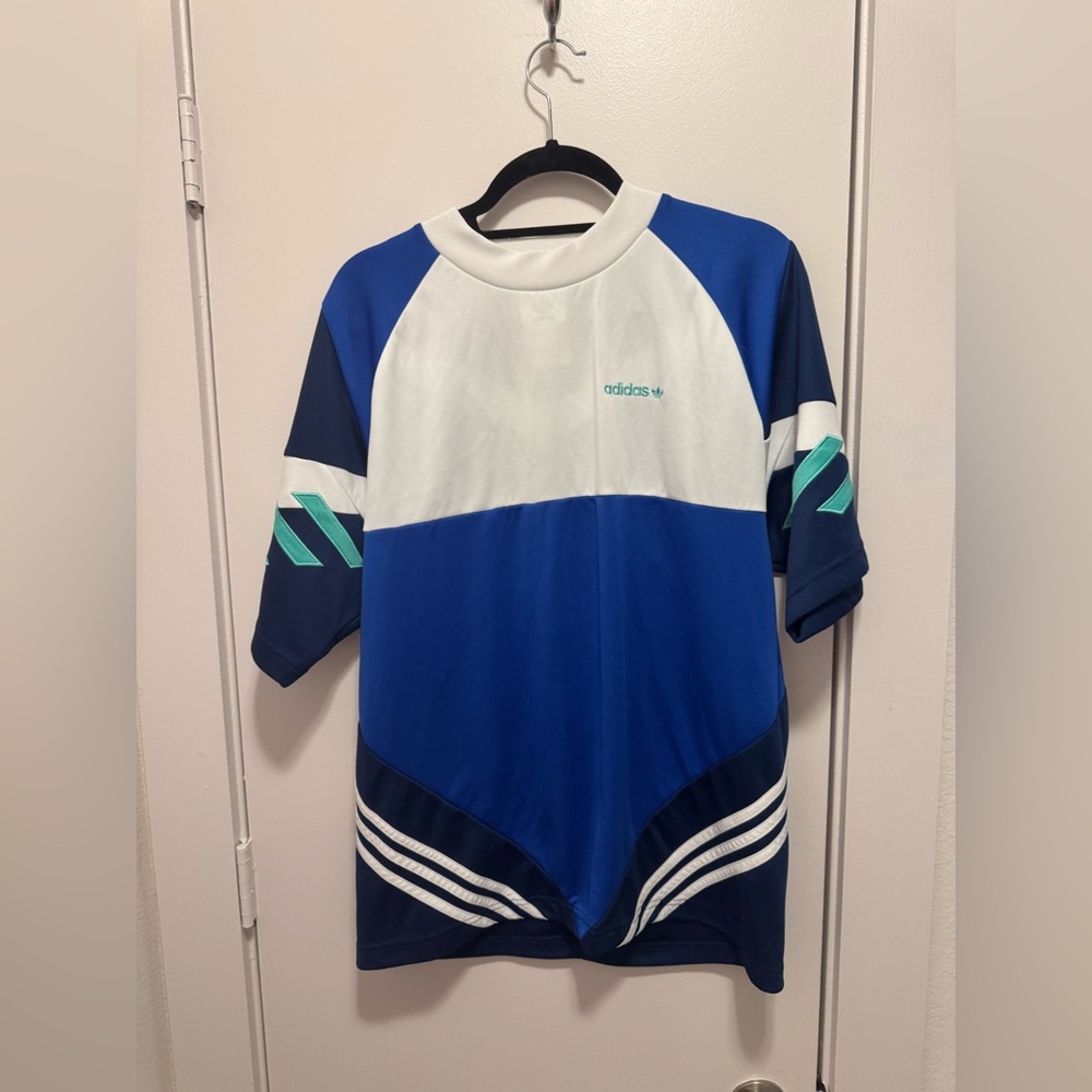 Adidas Originals Jersey Shirt Sleeve Stripped Blue and White Raglan Tee